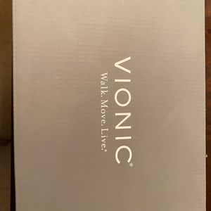 Vionic comfort shoes